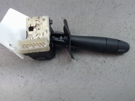 COMMANDE ESSUIE GLACE RENAULT CLIO II Phase 2 2001-2006