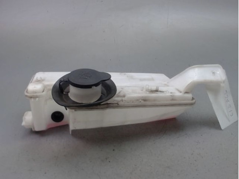 RESERVOIR LAVE-GLACE AVANT DACIA SANDERO 2008-