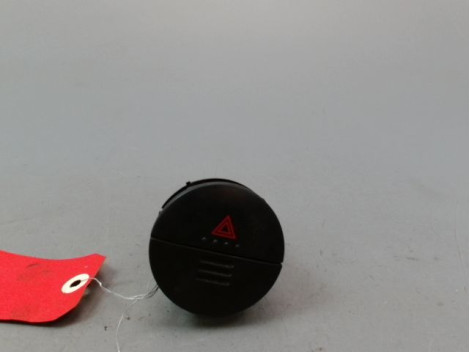 BOUTON DE WARNING NISSAN X-TRAIL BREAK I Phase 2 2004-2007