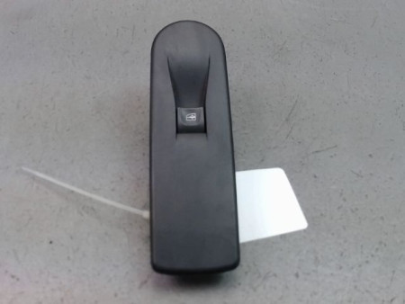COMMANDE LEVE-GLACE PORTE AVD RENAULT CLIO IV Phase 1 2012-...