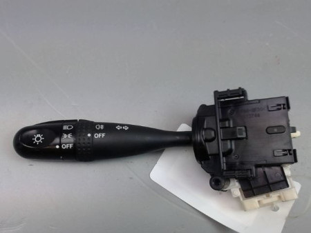 COMMANDE ECLAIRAGE SUZUKI SWIFT III 2005-2011