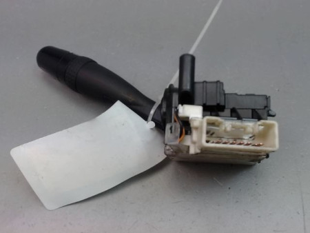 COMMANDE ECLAIRAGE SUZUKI SWIFT III 2005-2011