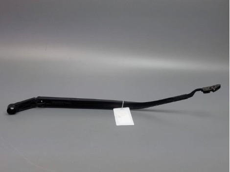 BRAS ESSUIE-GLACE AVANT DROIT TOYOTA AURIS 2010-