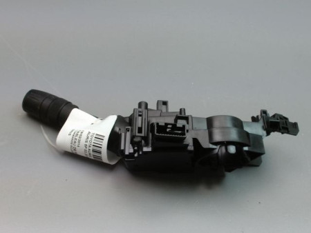COMMANDE ECLAIRAGE TOYOTA AURIS 2010-