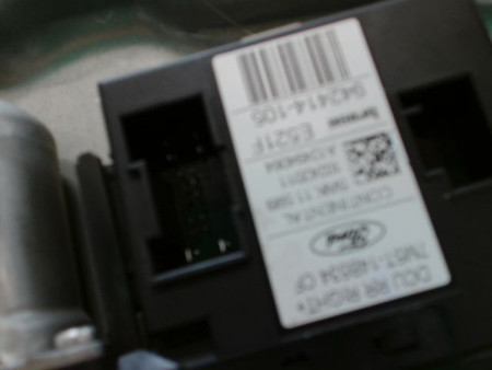 MECANISME+MOTEUR LEVE-GLACE ARRIERE DROIT FORD CMAX MONOSP. I Phase 2 2007-2010