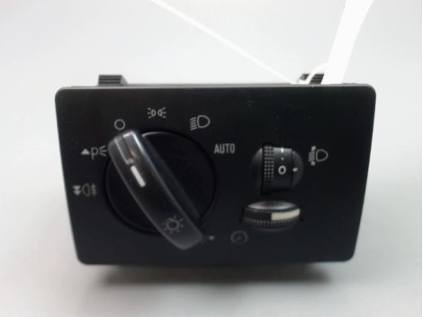 INTERIEUR COMMANDE PHARES FORD FOCUS CMAX MONOSP. I Phase 1 2003-2007