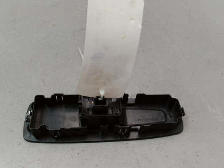 COMMANDE LEVE-GLACE PORTE AVD RENAULT MEGANE IV PHASE 1 2015-