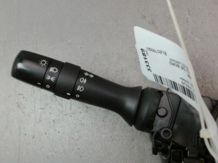 COMMANDE ECLAIRAGE TOYOTA PRIUS 2004-