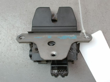 SERRURE HAYON  FORD FOCUS III 2011-...