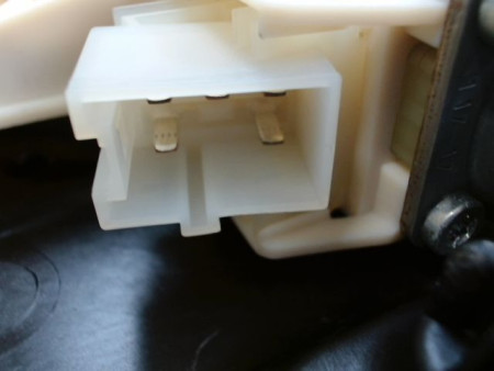 MECANISME+MOTEUR LEVE-GLACE AVANT GAUCHE MERCEDES GLA