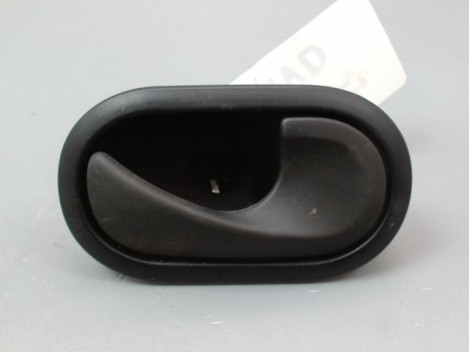 POIGNEE INTERIEURE PORTE AVANT DROIT RENAULT TWINGO III 2014-...