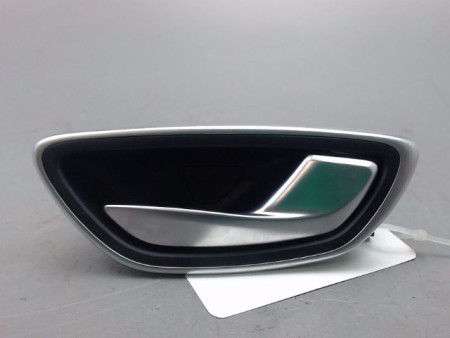 POIGNEE INTERIEURE PORTE AVANT DROIT RENAULT SCENIC