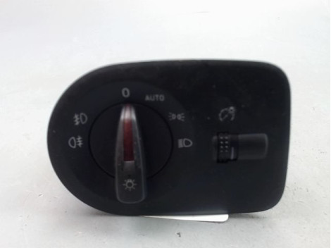 INTERIEUR COMMANDE PHARES SEAT IBIZA IV Phase 2 (6J) 2012-...
