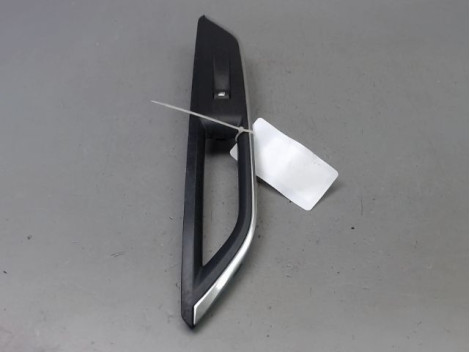 COMMANDE LEVE-GLACE PORTE AVD PEUGEOT 3008 2009-