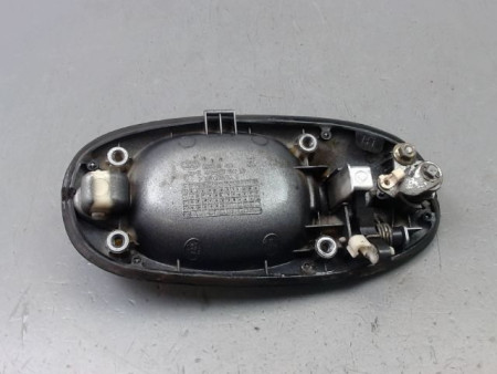 POIGNEE EXTERIEURE PORTE AVANT GAUCHE KIA CARNIVAL/SEDONA MONOSP. I 1999-2006