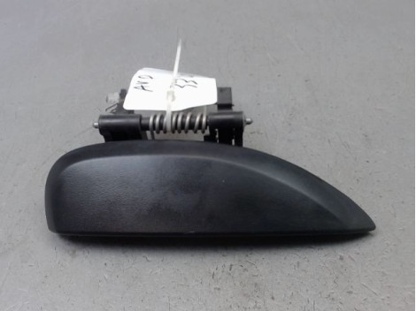 POIGNEE EXTERIEURE PORTE AVANT DROIT DACIA SANDERO II Phase 1 2012-...