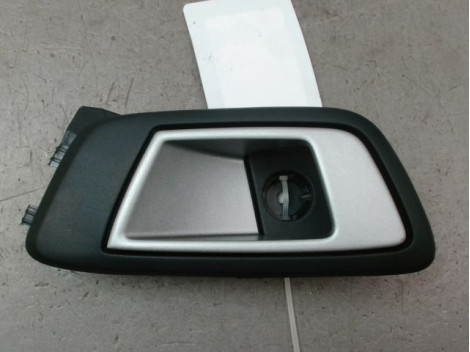 POIGNEE INTERIEURE PORTE ARRIERE GAUCHE FORD FIESTA VI Phase 1 2008-2012
