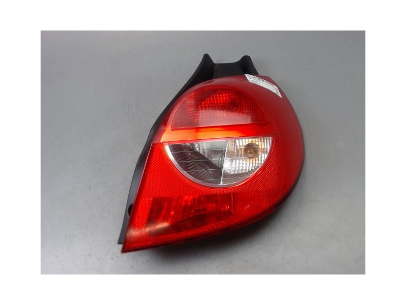 FEU ARRIERE DROIT RENAULT CLIO III Phase 1 2005-2009