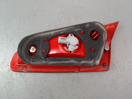 FEU ARRIERE INTERIEUR GAUCHE ALFA ROMEO 147 Phase 1 2001-2004