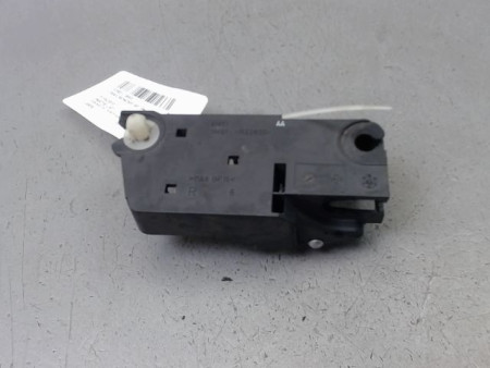 POIGNEE INTERIEURE PORTE ARRIERE DROIT FORD CMAX MONOSP. I Phase 2 2007-2010