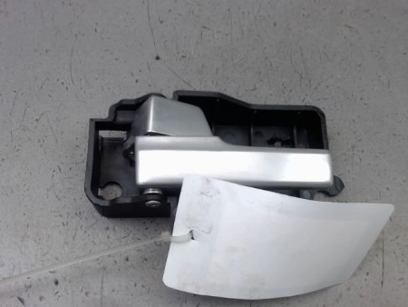 POIGNEE INTERIEURE PORTE ARRIERE GAUCHE FORD CMAX MONOSP. I Phase 2 2007-2010