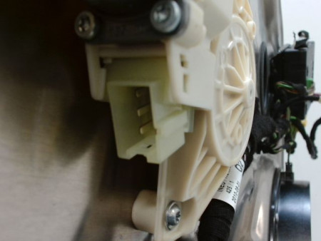 MECANISME+MOTEUR LEVE-GLACE AVANT GAUCHE MERCEDES GLK