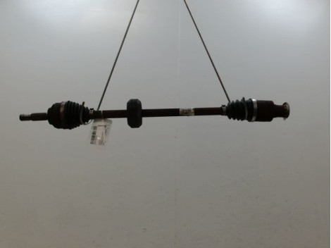 TRANSMISSION AVANT DROIT DACIA SANDERO I 2008-2012 1.4 MPI LPG