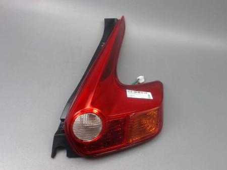 FEU ARRIERE DROIT NISSAN JUKE Phase 1 2010-...