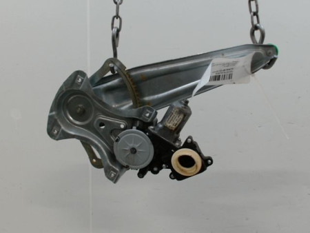 MECANISME+MOTEUR LEVE-GLACE ARRIERE DROIT TOYOTA AURIS 2010-