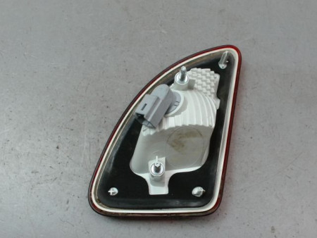 FEU RECUL GAUCHE RENAULT TWINGO II Phase 2 2011-2014