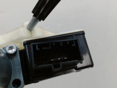 MECANISME+MOTEUR LEVE-GLACE ARRIERE DROIT VOLKSWAGEN POLO V 2009-...