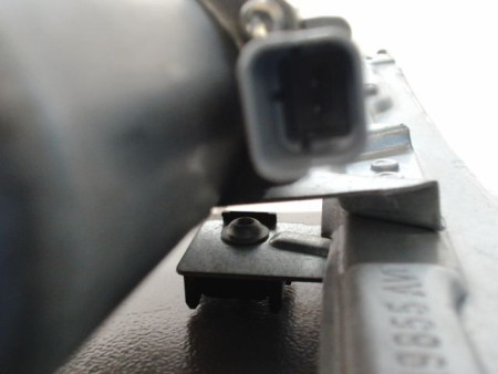 MECANISME+MOTEUR LEVE-GLACE AVANT DROIT PEUGEOT 207 2006-2013