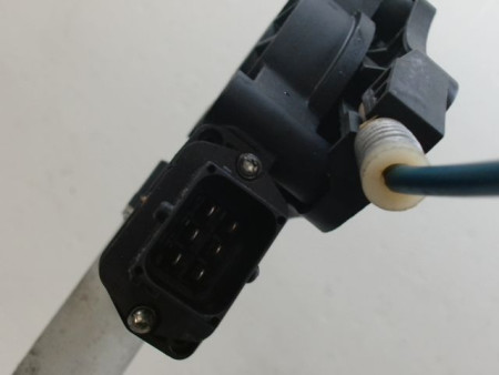 MECANISME+MOTEUR LEVE-GLACE AVANT DROIT OPEL CORSA IV Phase 1 (D) 2006-2010