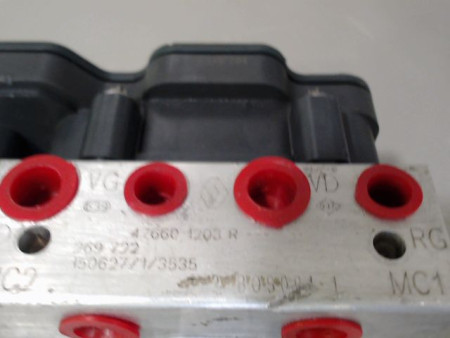 UNITE HYDRAULIQUE ABS DACIA SANDERO II 2012-...