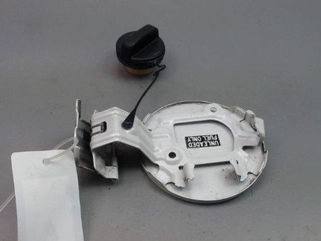 VOLET DE TRAPPE CARBURANT TOYOTA IQ 2008-