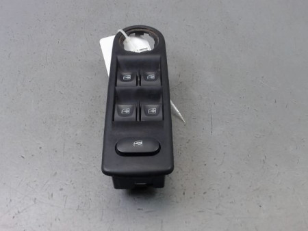 COMMANDE LEVE-GLACE PORTE AVG RENAULT CAPTUR Phase 1 2013-...