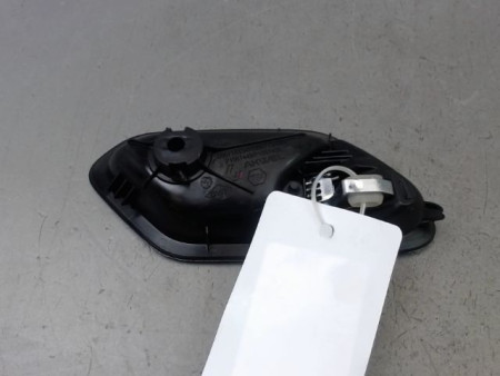 POIGNEE INTERIEURE PORTE ARRIERE GAUCHE DACIA DUSTER 2010-