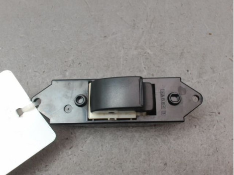 COMMANDE LEVE-GLACE PORTE ARD CITROEN C4 AIRCR.