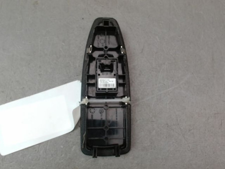 COMMANDE LEVE-GLACE PORTE AVD BMW SERIE 1 II (F20/F21) 2011-...