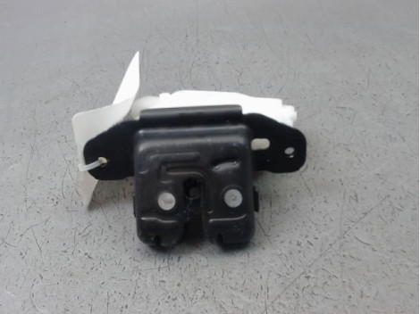 SERRURE HAYON  TOYOTA AURIS 2010-