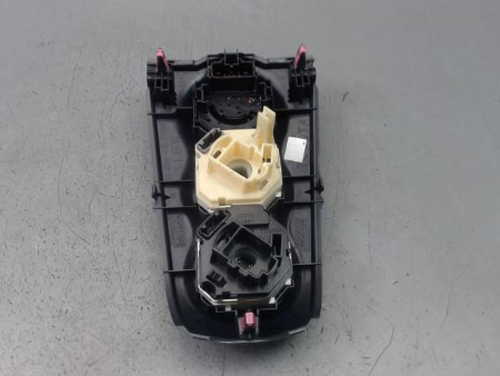 COMMANDE DE CHAUFFAGE TOYOTA YARIS II Phase 2 2009-2011