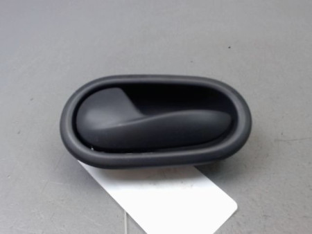 POIGNEE INTERIEURE PORTE ARRIERE GAUCHE DACIA SANDERO II Phase 1 2012-...