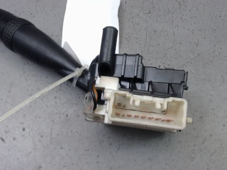 COMMANDE ECLAIRAGE SUZUKI SWIFT III 2005-2011